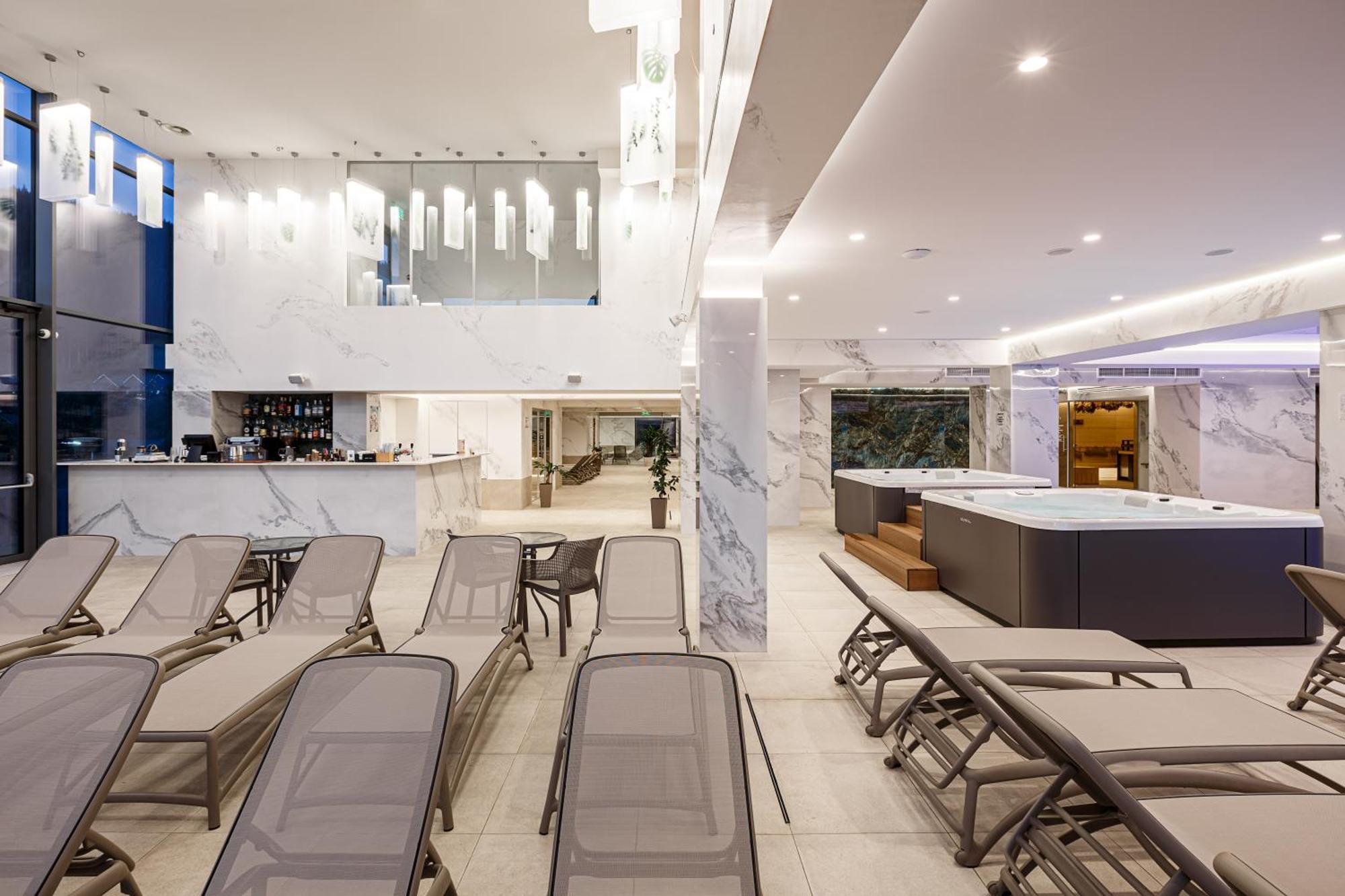 Tavel Hotel&SPA Bukovel Eksteriør bilde