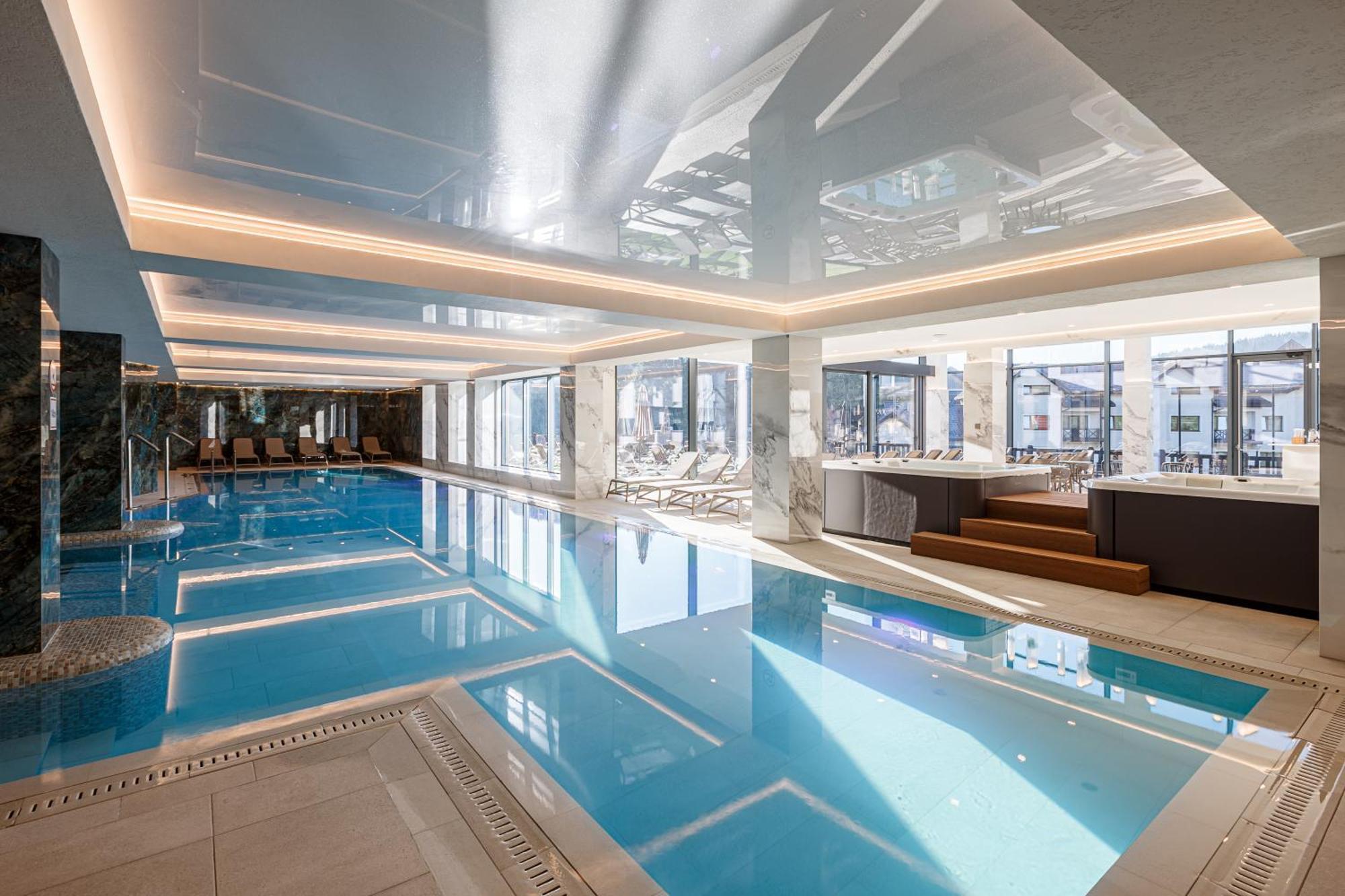 Tavel Hotel&SPA Bukovel Eksteriør bilde