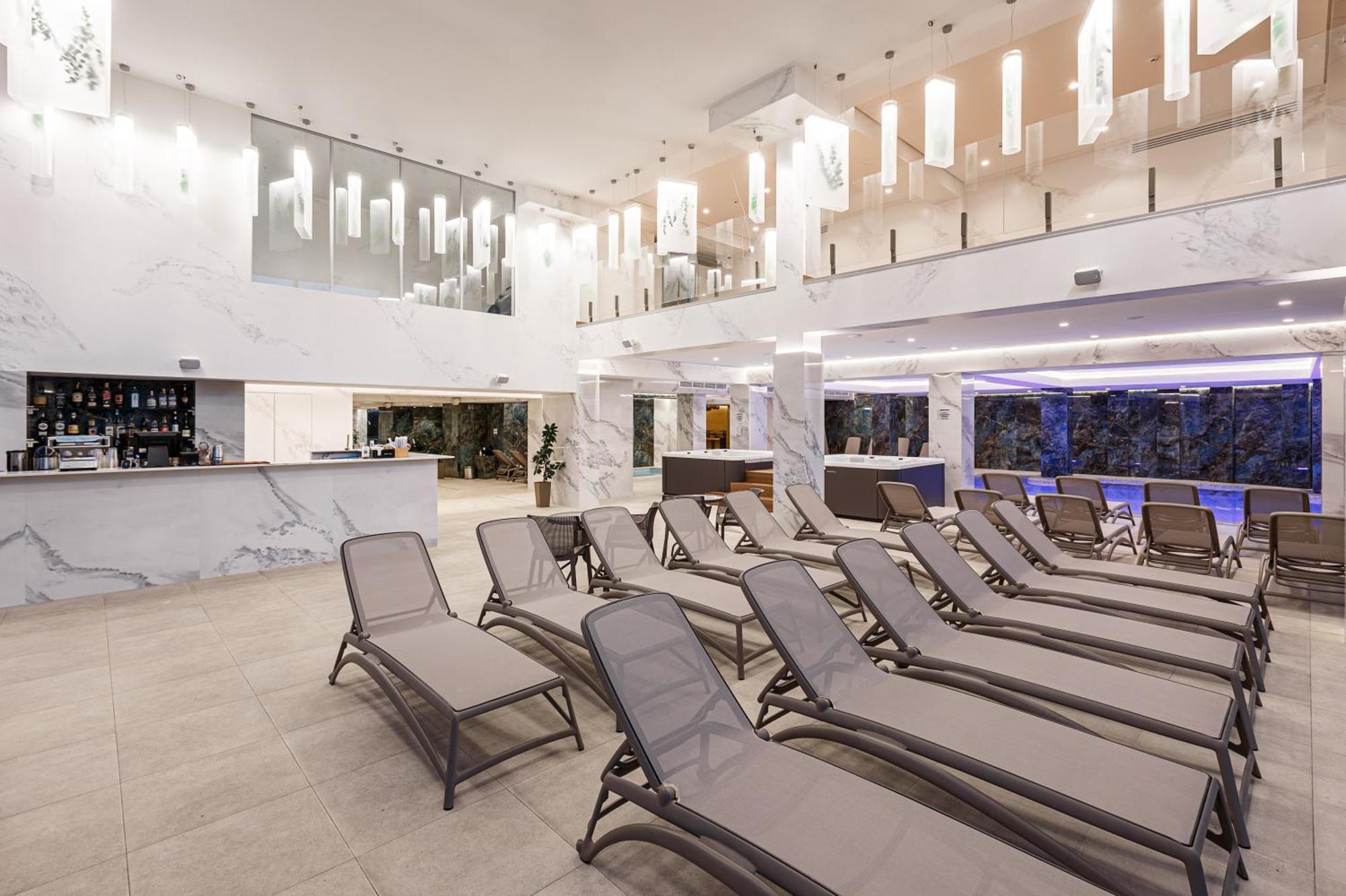 Tavel Hotel&SPA Bukovel Eksteriør bilde