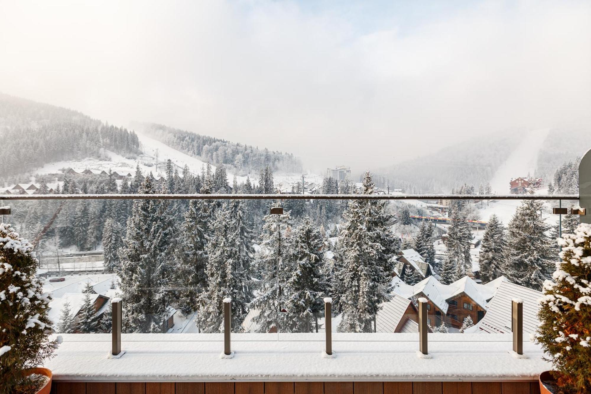 Tavel Hotel&SPA Bukovel Eksteriør bilde